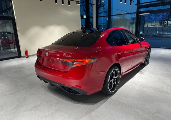 Alfa Romeo Giulia cena 239900 przebieg: 1, rok produkcji 2023 z Gryfów Śląski małe 191